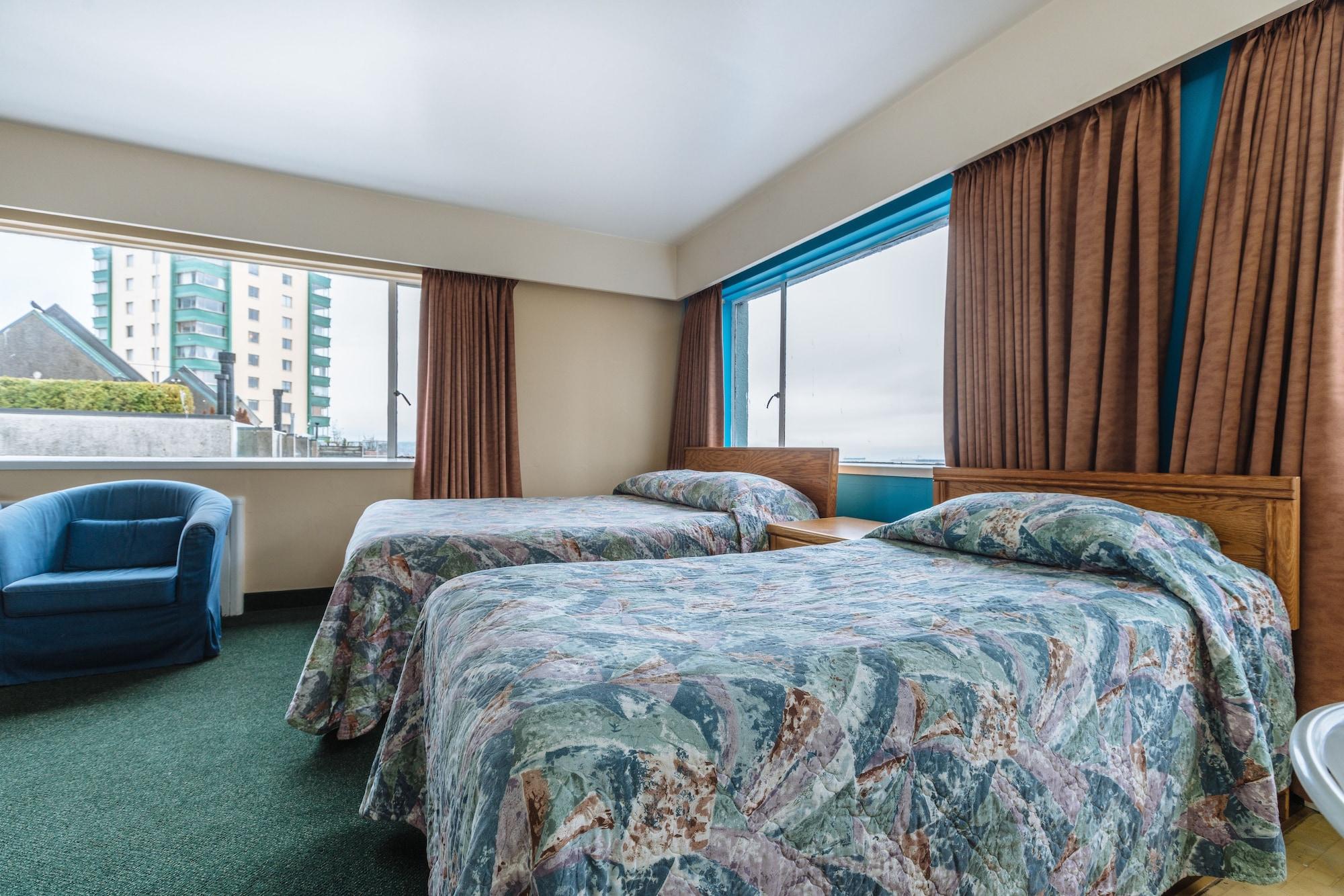 English Bay Hotel Ванкувер Экстерьер фото